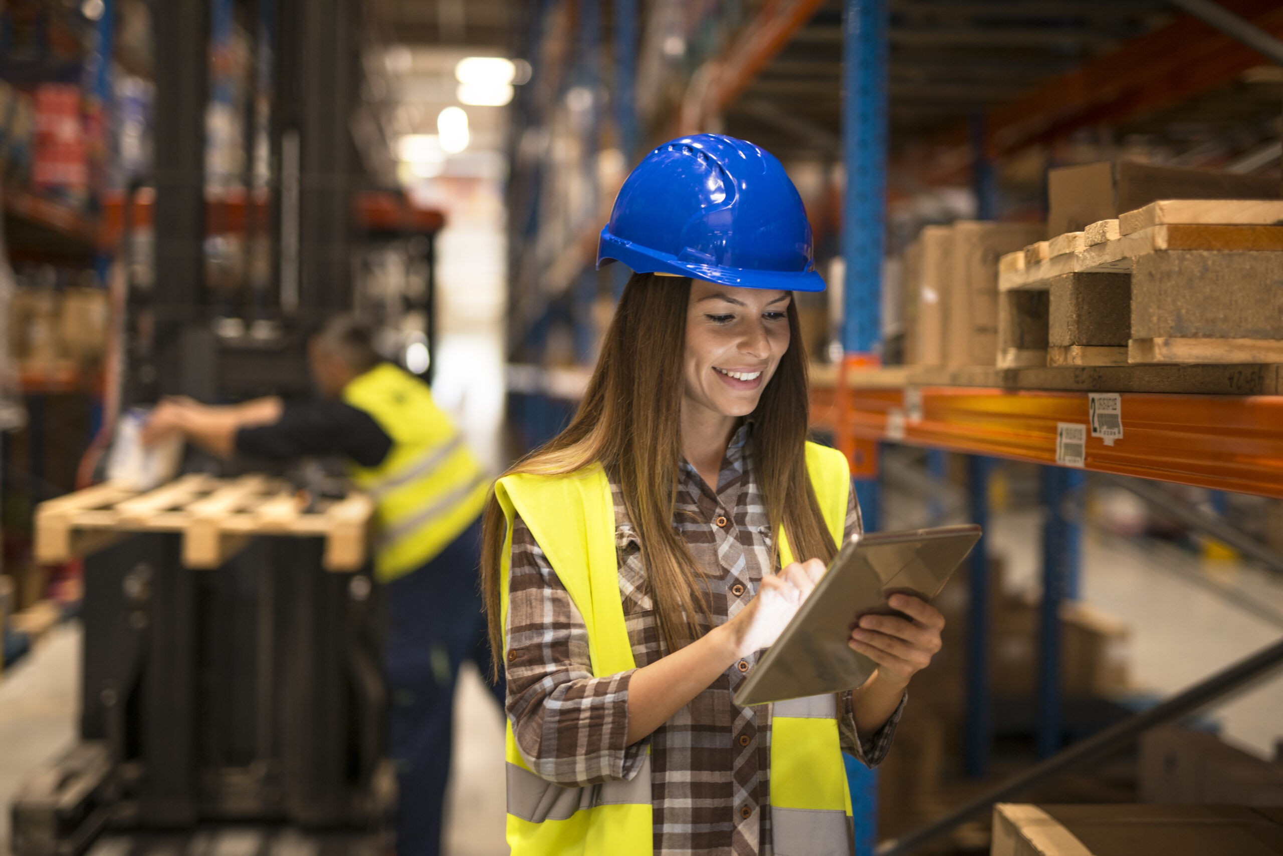 Top 7 Benefits of Implementing RFID for Warehouse Inventory Management